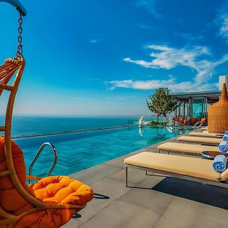 Le Sands Oceanfront Danang Hotel Exteriör bild