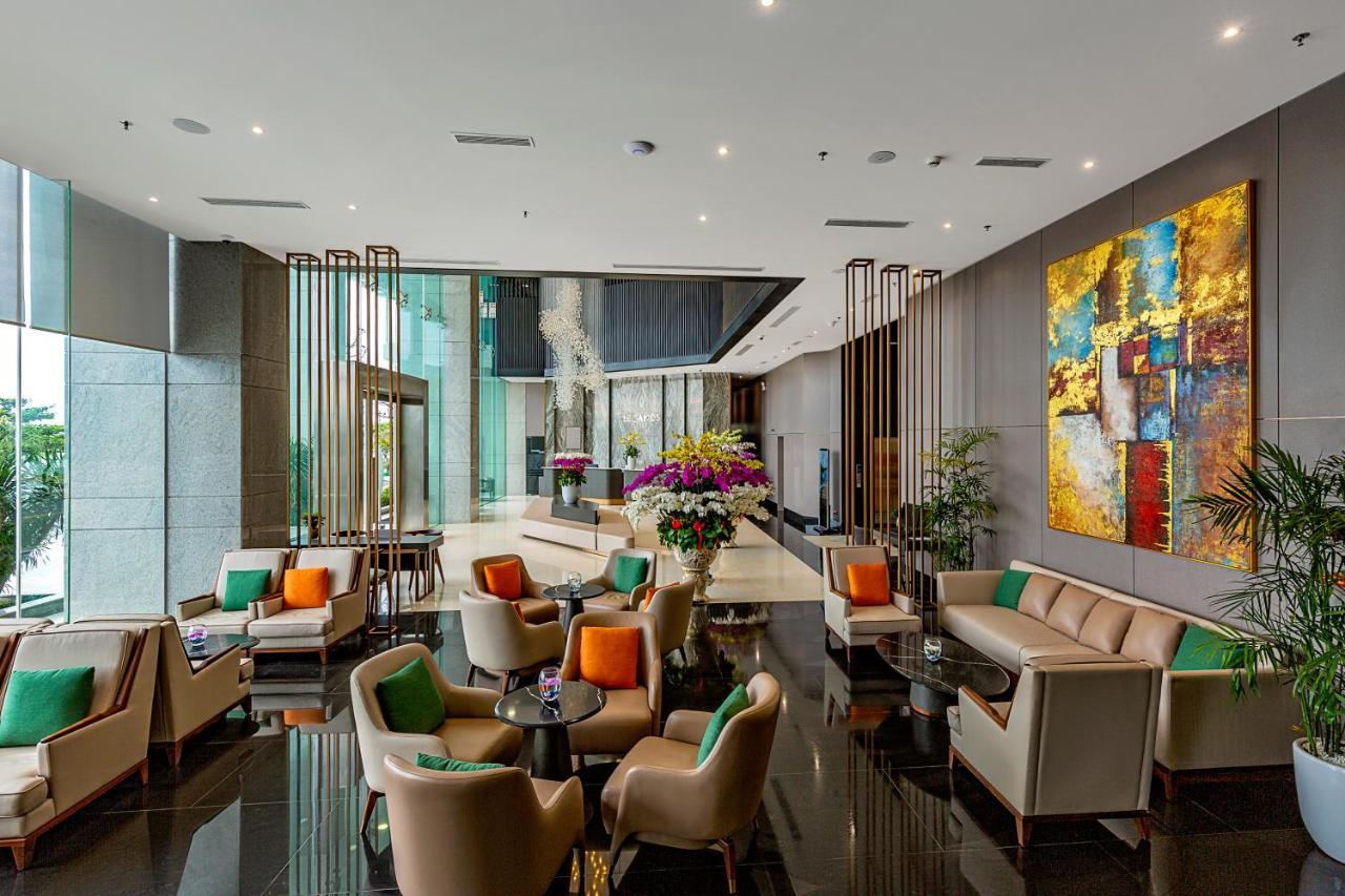 Le Sands Oceanfront Danang Hotel Exteriör bild